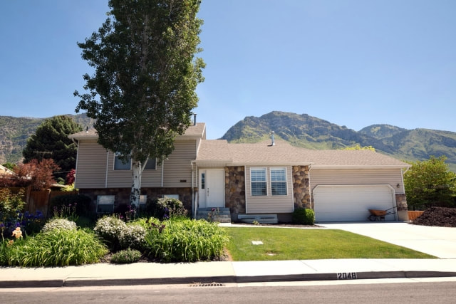 Provo Utah University Neighborhood Homes and Real Estate